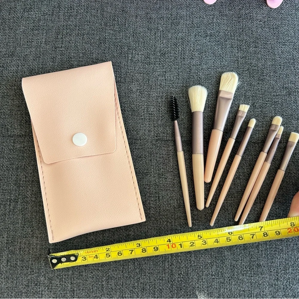 8-piece Travel Makeup Brush Set with Carry Case, Pink, Blush